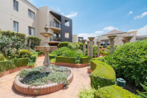 Sleek 2-Bed Apartment in Vibrant Kingston